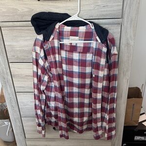 American Eagle Outfitters Red and Blue Plaid Button Down Shirt